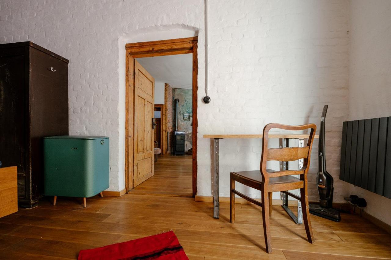The Upholstery Tinyhouse Deluxe Eco Chalet Kreativ Citynah Chemnitz Exterior foto